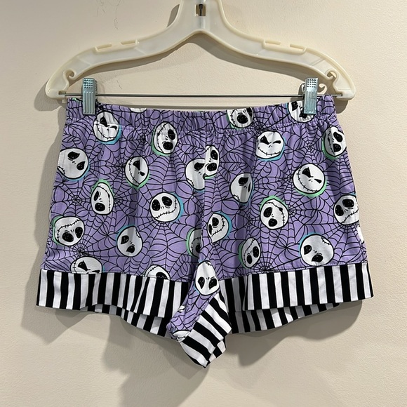 🔥Disney Purple Pajama Top with Whimsical Skulls🔥 - Picture 3 of 10